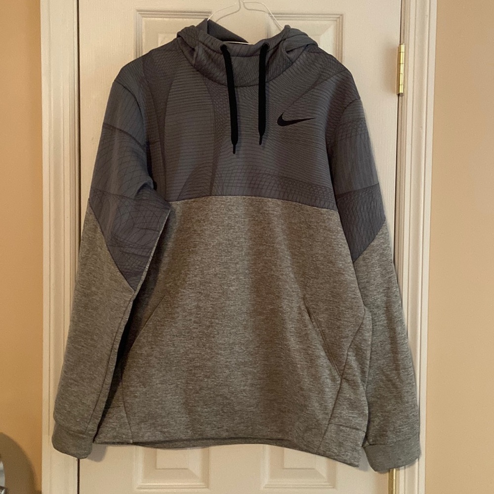 Men’s Nike Dri Fit 2 Tone color-block Hoodie
